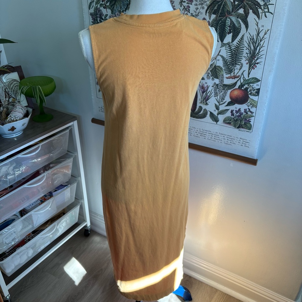 🚨Everlane Sleeveless Midi Dress in Mustard Small - Picture 4 of 6